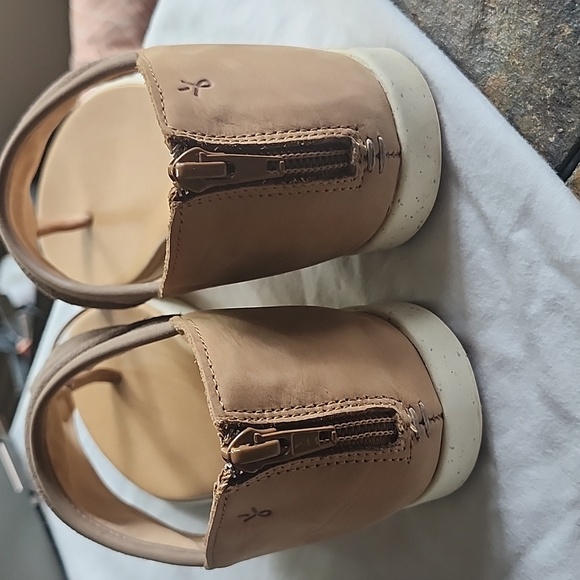 EMU Australia Yarra Shoe Size 8 - Picture 3 of 6